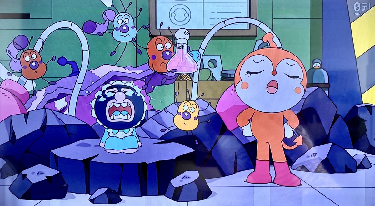 おはつ きょうはアンパンマン 神回だった あかちゃんになっちゃったカレーパンマンとバイキンマン そして最後 バタコさんの作ったカレーを食べて元の姿に戻ったバイキンマンは やいっ バタコさん カレーおいしかったぞ と頬を赤らめそのまま去っ