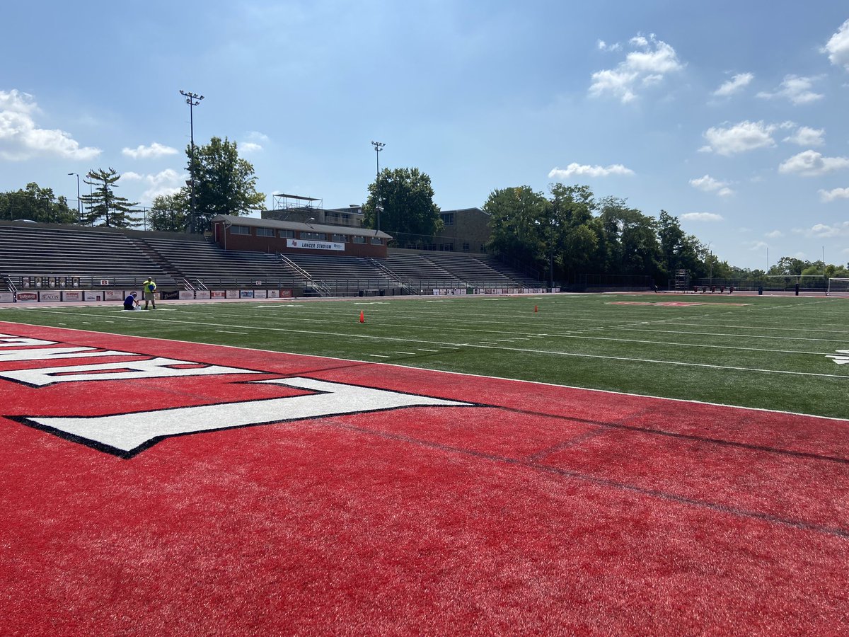 LS_LancerATH's tweet photo. Thank you to @TheMotzGroup for making sure our field is in tip top shape for gamedays! Whenever something needs fixed they have a crew at Lancer Stadium in no time! Can’t thank them enough for all they do! https://t.co/faLVuYu6wI
