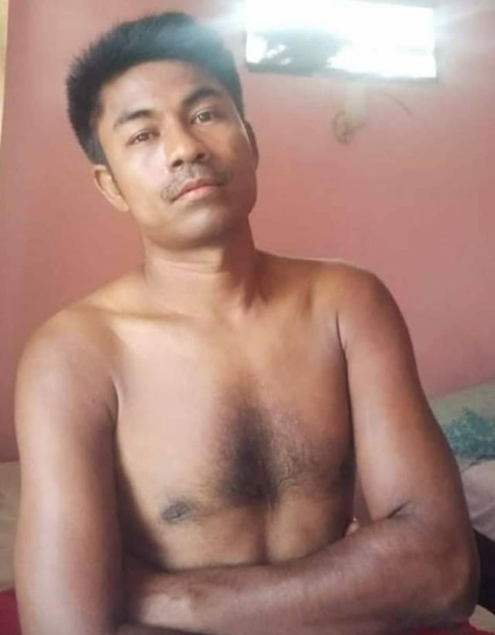 သီပေါသား tweet media