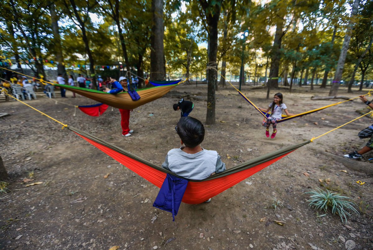 El Parque los Caobos se convirtió en nuestro espacio. El Festival se se consolidó en este espacio natural, donde hicimos hermanos y amigos, por eso hoy queremos darle las  Gracias a Erika Farías por todo su apoyo. 

Una convitera más 
Nos vemos pronto 🌳 ⚡️