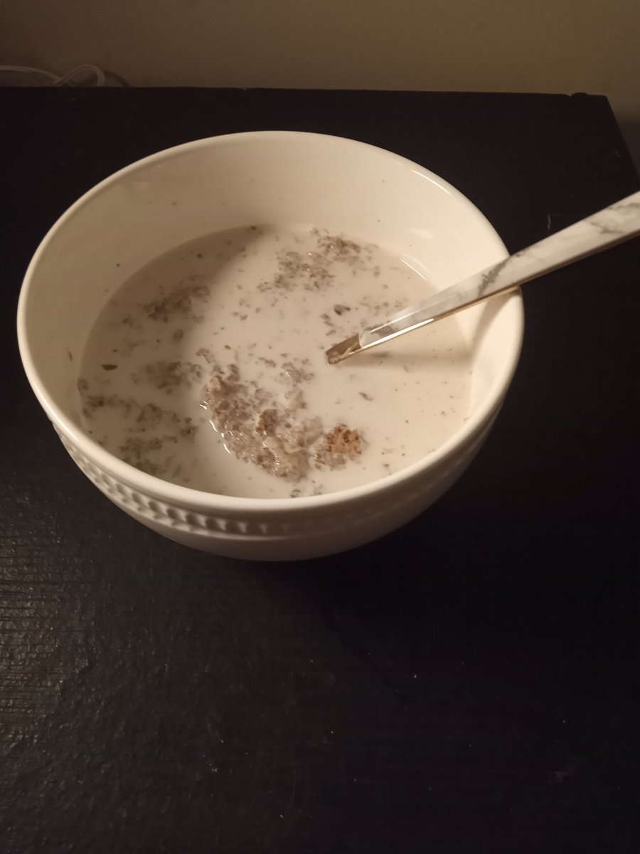 Since it seems we're all (understandably) a bit annoyed tonight, I thought I'd bless the TL with some chocolate weetabix