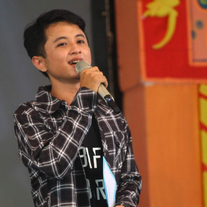 ayo pergi bersamaku on #BIGOLIVE bigo.tv/sid/2116660244…