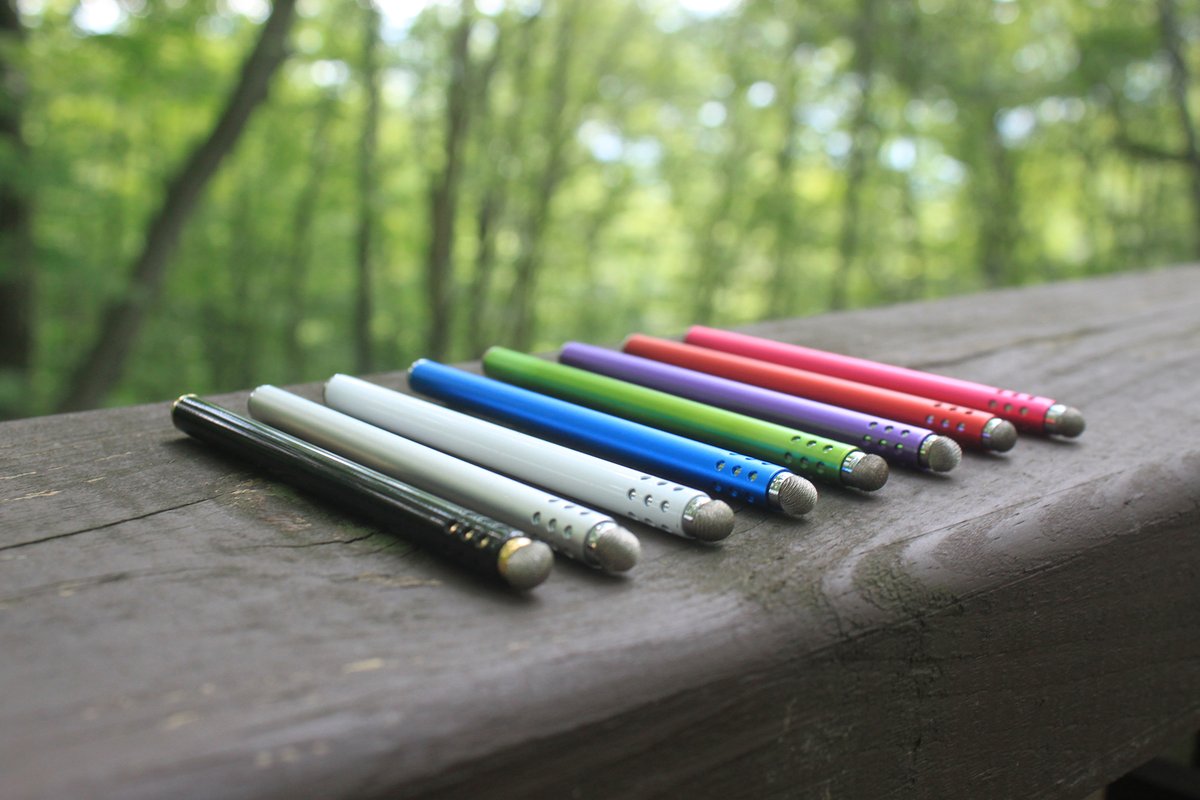 🥳 Your favorite stylus IS BACK.

Through Sunday, the TruGlide Clip is buy 2, get 1 FREE with code FREECLIP

#Tech // #CustomerFavorite // #Summer