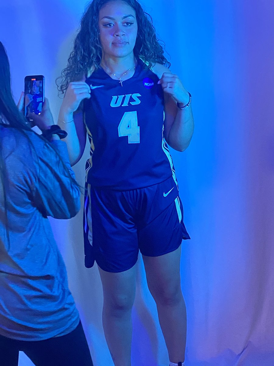 UISWBB's tweet photo. “Behind The Scenes” of Media Day (Round 1) https://t.co/H2dE7LYnqR