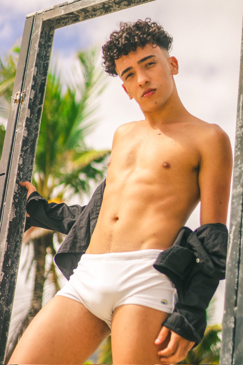 Até que fiquei bonitinho nessa foto😜