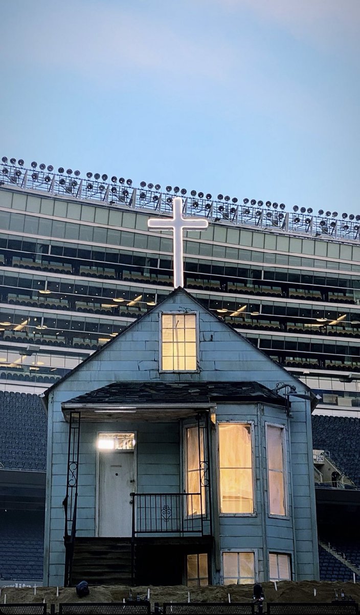 🏠 #DONDA
📸 - phileysanneh (ig)