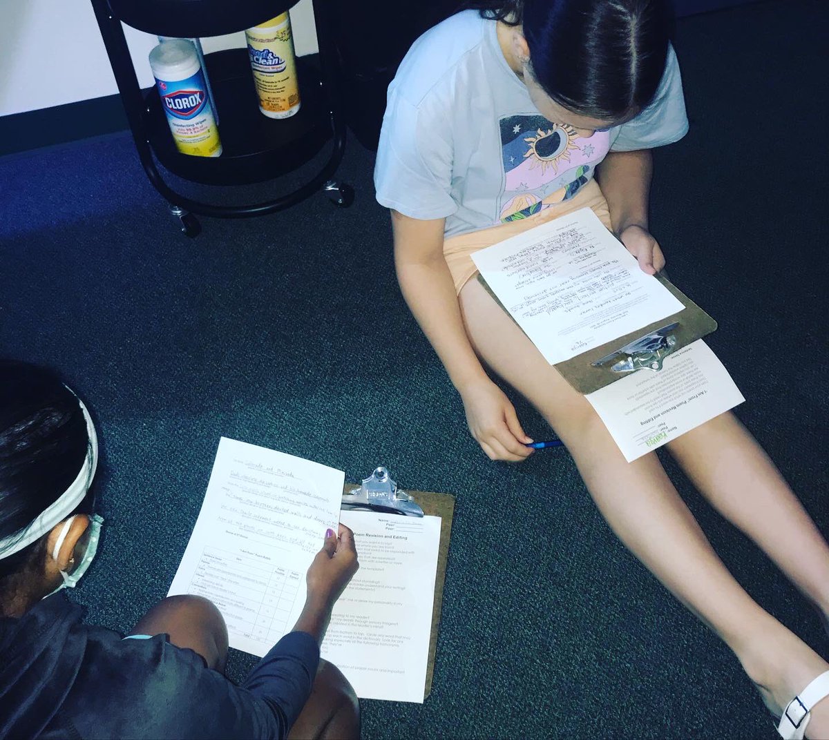 AldridgeEIS's tweet image. Peer Revision and Editing with Stand Up, Hand Up, Pair Up 🙋🏼‍♀️📝👫 #EISfamily #BetterTogether #StopGrammarTime #KaganCooperativeLearning @EubanksDragons @KaganOnline