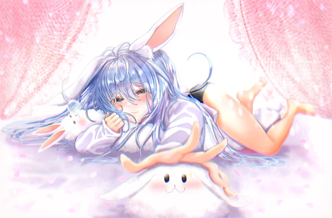んっ…おはよぉぺこ……目覚まし⏰(モフッ)…ん? ドヤッ🐰
#ぺこらーと 