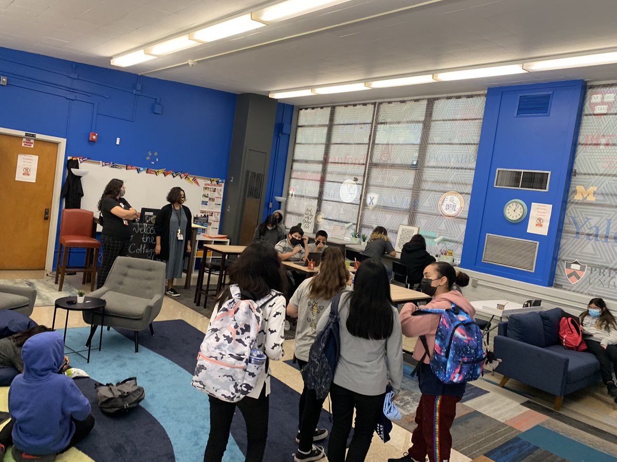 Everyday is a great day to visit the beautiful campus of Edwin Markham Middle School. Students and staff were engaged in community building circles, close reading strategies, and exploring the College and Career Center! <a href="/newmarkham/">EdwinMarkhamMS</a> <a href="/PartnershipLA/">PartnershipLASchools</a>