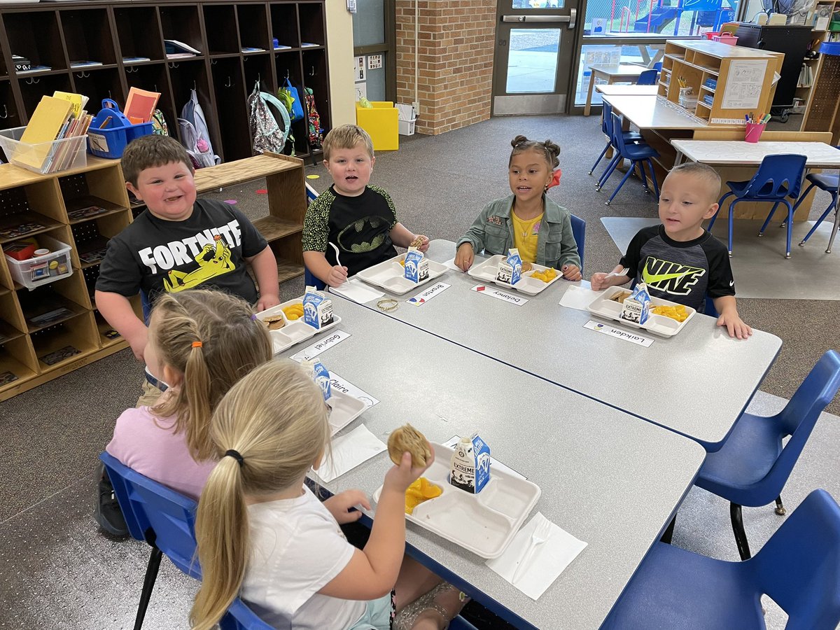 Hoover Elementary CBCSD tweet media