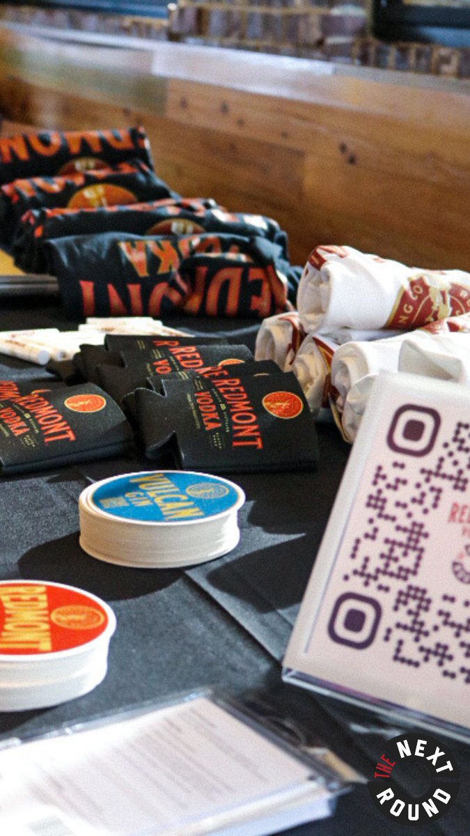 NextRoundLive's tweet photo. All in the details. Thank you @RedmontBham !
Good company at Walk-On's tonight ππ»
#TheNextRound | #TNR | #KickOffParty https://t.co/eqDfEHjHV8
