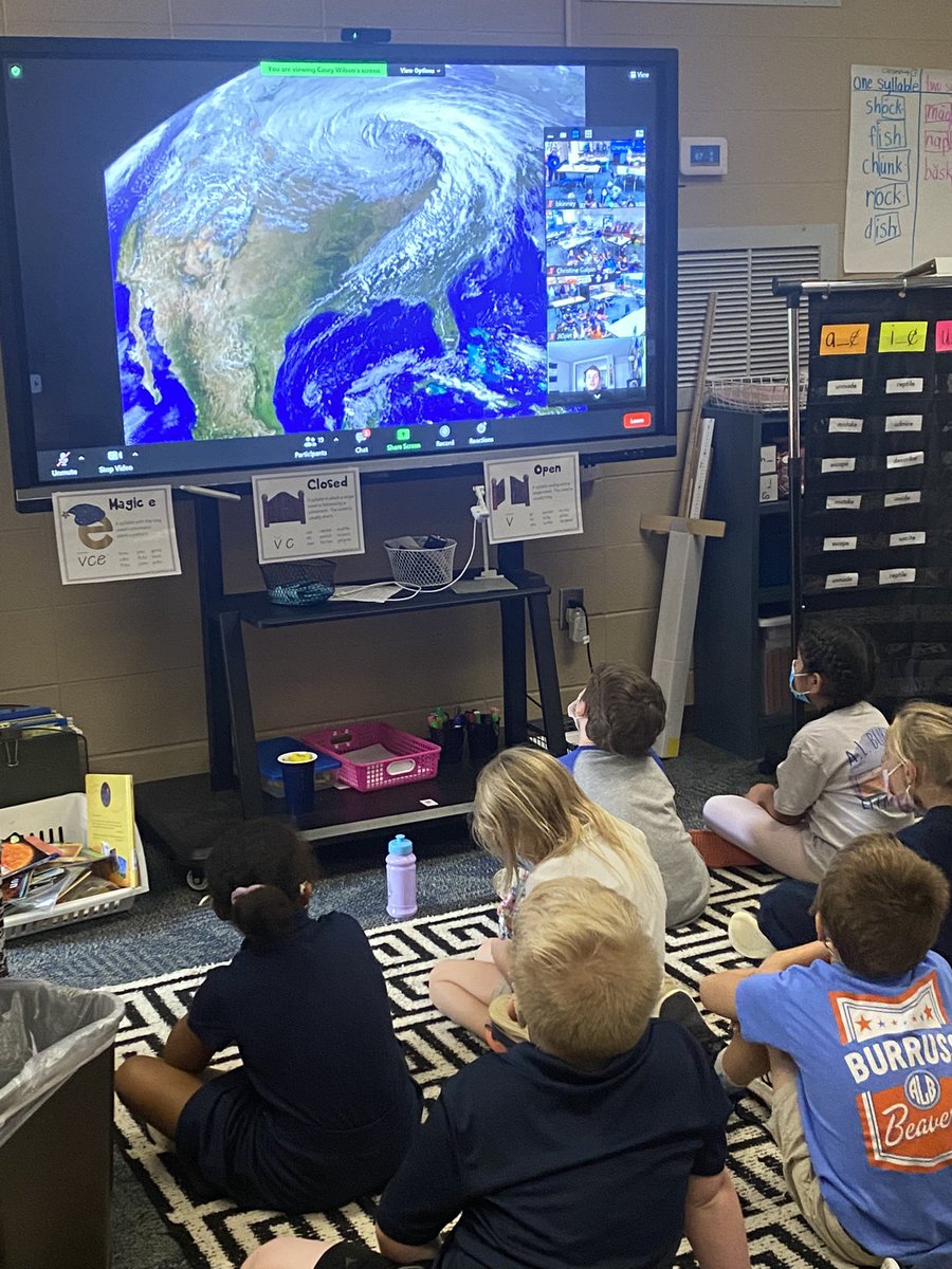 ALBurrussEle's tweet photo. Second grade students learned how important our sun is to our planet.    They took a virtual field trip with Casey Wilson who is an ambassador for the Georgia Outreach Team for space. It was a “sun”sational event. #BurrussUnited @jillian829 @galpin_chris @MariettaCitySch https://t.co/TIbvdj6hzx