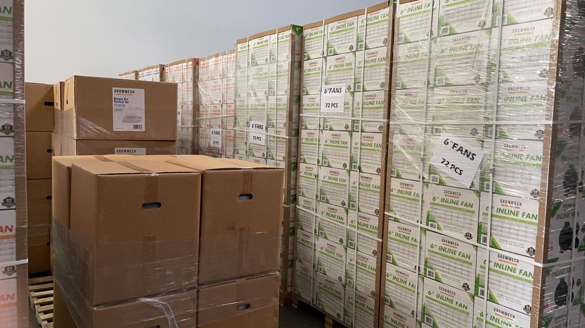 grace198977's tweet photo. In-line fan arrived in BC warehouse, cheers !

#pcahydro #bestofgrow #inlinefan #ledgrowlight #indoorgrow #hydroponics #growlightgarden #pcahydroled #growtent #growkit https://t.co/q00XujehSx