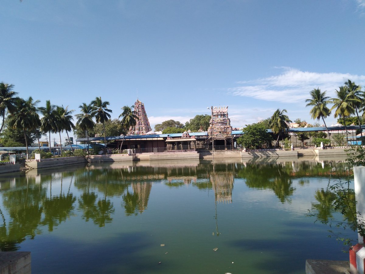 abhk_kasana's tweet photo. Never miss to visit #temples when you are in Tamil Nadu, "The Land of Temples" 
Can anyone guess the Temple? 
#feelingblessed #TamilNadu #sacredplace #IncredibleIndia https://t.co/KupqQmJdJM