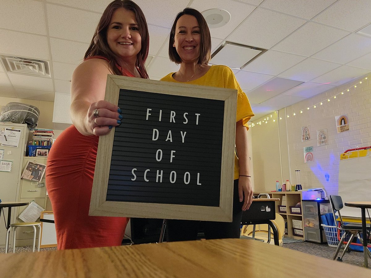 Miss Decker tweet media