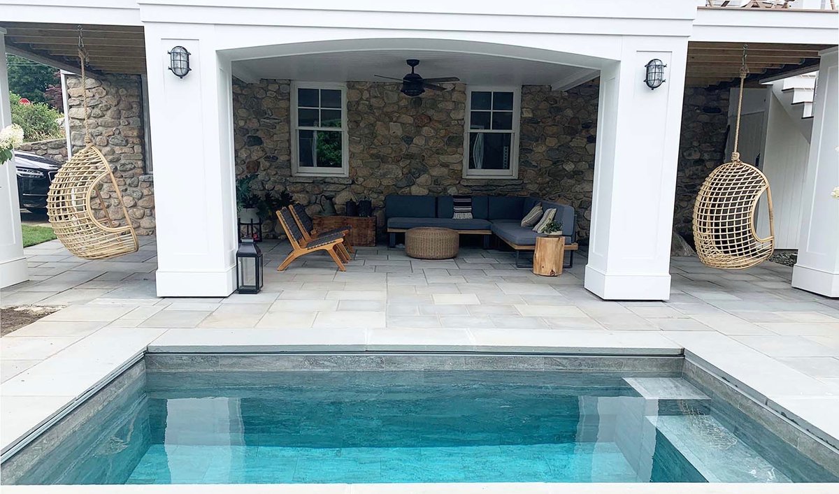 SoakeSales's tweet image. We love the shaded poolside sitting area in this well-done installation! This Soake Plunge Pool has an autocover... convenient and beautiful. 

#outdoorproject #soakepool #plungepool #backyardtransformation #backyard #outdoorliving #outdoorspaces #poolside