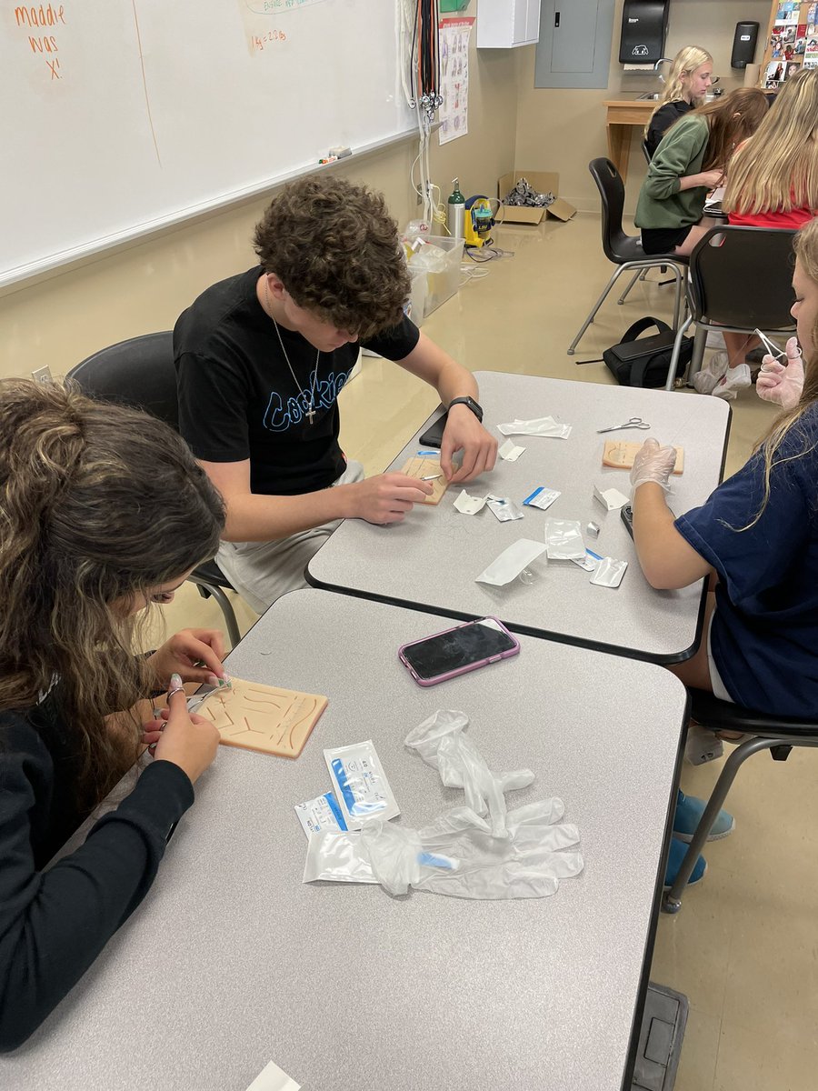 MPSHSA's tweet photo. HSA juniors will fix you right up. Suture day! https://t.co/EfLokwX3mB