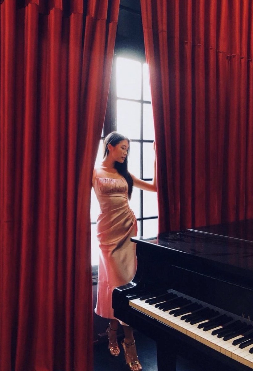 I act ok but deep down I need more NFTs ☺️