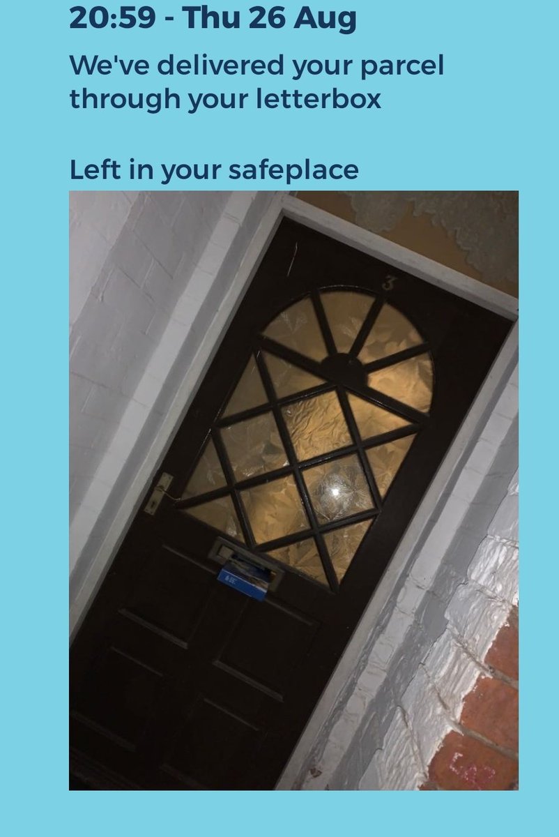 stephen440's tweet photo. Nice work @Hermesparcels, problem is.... that's not my letterbox https://t.co/uR4gEFjMn4