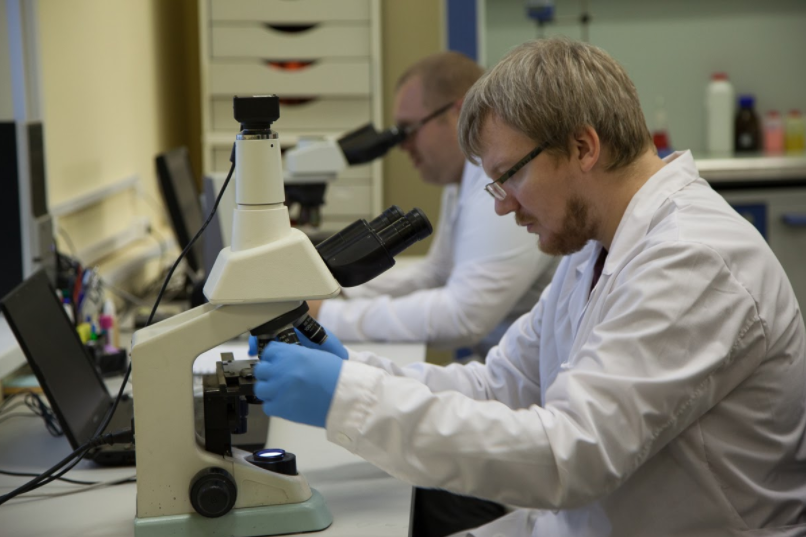 BVitrum's tweet photo. Guess how many products have been developed at “BioVitrum”!🤓 One hundred? Two hundred? Think more! Today the "BioVitrum" portfolio includes more than 300 items of medical products of our own production. 

#BioVitrumProduction #BioVitrum https://t.co/nQkTqjjbtF