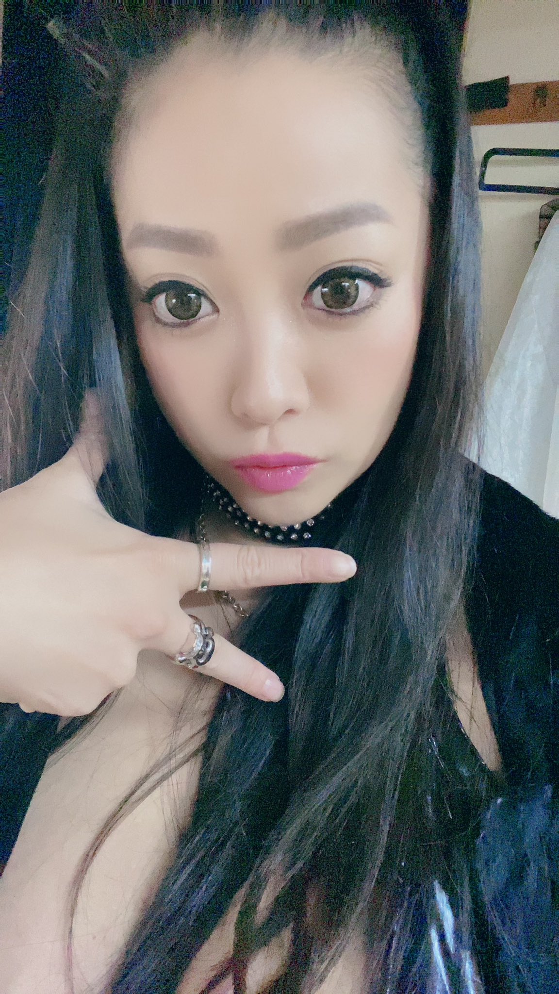 小向美奈子 小向美奈子プロデュース 小向美奈子 多忙 映像version 魅せ方など表現方法に悩み こだわり ライブで作り上げた演目を初めて映像作品に昇華させました 何よりも踊るのが好きという小向美奈子の想いが込められています T