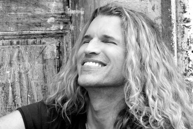 SukursalRock's tweet photo. Mitch Malloy | Anything At All (Official Audio)
#MitchMalloy #AnythingAtAll #Masterpiece #RockOn
👉https://t.co/SeFJUQxFof https://t.co/aHDvlPTR1q