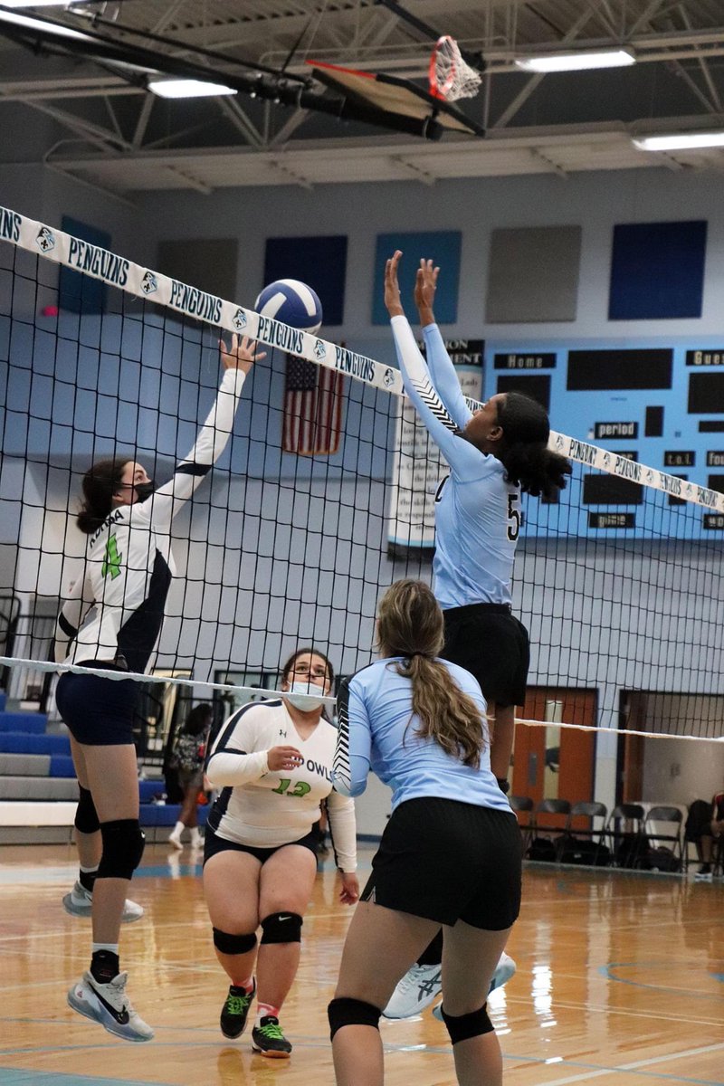 Jamboree Night for the Penguin volleyball team #GeauxPenguins