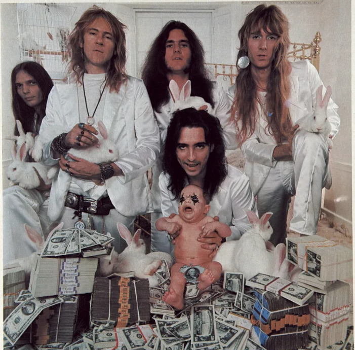 Billion группа. Alice Cooper группа. Alice Cooper billion Dollar Babies 1973. Группа Элиса Купера. Billion Dollar Babies Элис Купер.