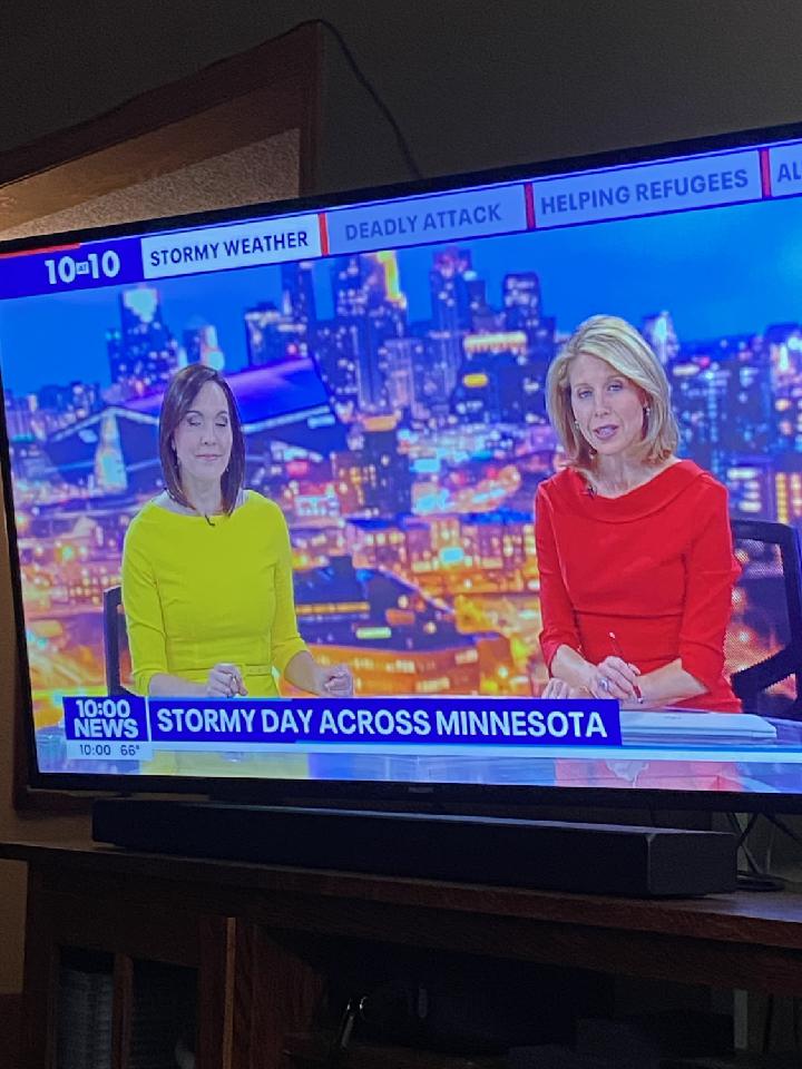 ryeld1's tweet photo. Ok. I admit to being fashionably challenged, but was this planned?

#CondimentLookAlikes #WeGoTogether #kare11 https://t.co/QOGnIjwPfI