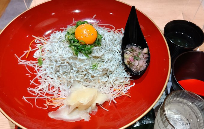 な ん だ こ れ は 