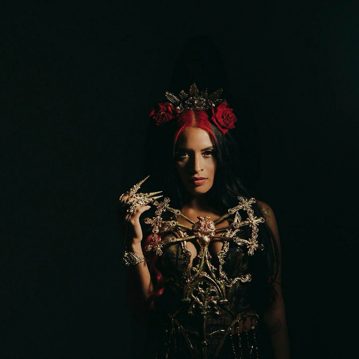 annajayaew's tweet photo. #NewProfilePic zelina Vega has arrived ❤ @TribalChief_13 https://t.co/8hoGiN3by5