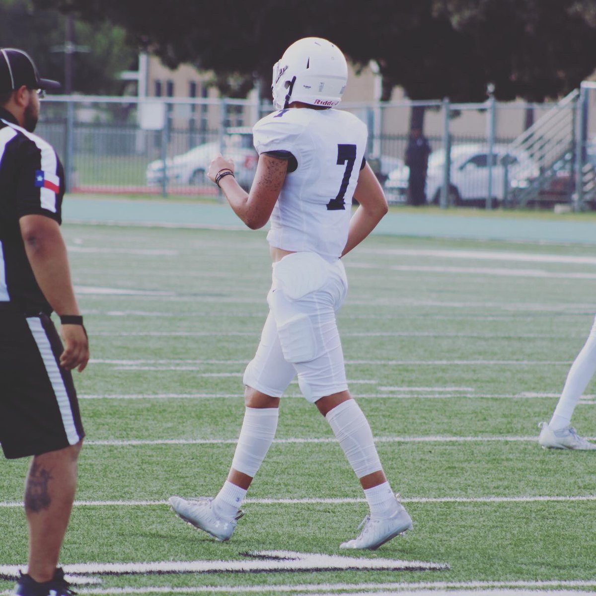 amescua10's tweet image. First game out the way @CCHSSATX didn’t come out as we wanted but this team is strong enough to respond back #howyourespond #brotherhood #ccstrong #gymr