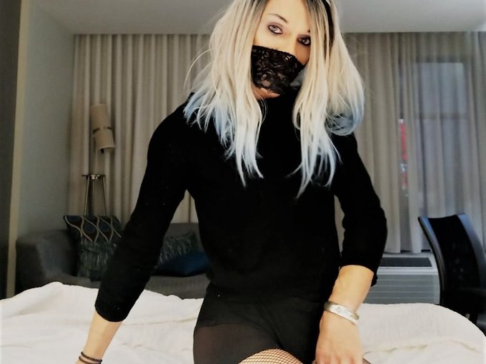 I'm online right now on Skyprivate - pay-per-minute system for Skype live shows. Call me right now in<a href="/tag/skype"class="tags"><span>#skype</span></a>