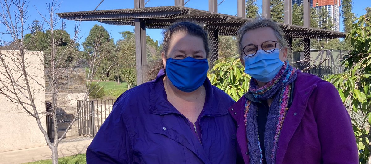 In Adelaide <a href="/BotGardensSA/">Botanic Gardens SA</a> a beautiful day for supporting  #WearitPurple!