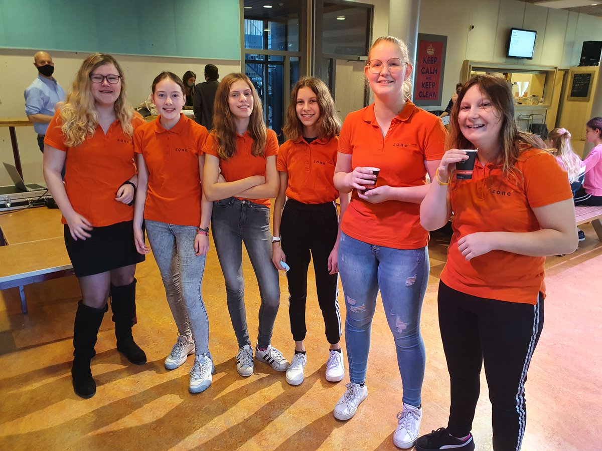 Welkom terug, scholen in regio Noord! Midden en Zuid, jullie volgen de komende weken. 

Woe 1 sept is het vernieuwde Eco-Schoolsprogramma klaar, dan kan je inloggen &amp; aan de slag! Tot die tijd knallen wij achter de schermen #deadline #nieuwschooljaar #ecoschools #vernieuwing 📣🤸‍♂️