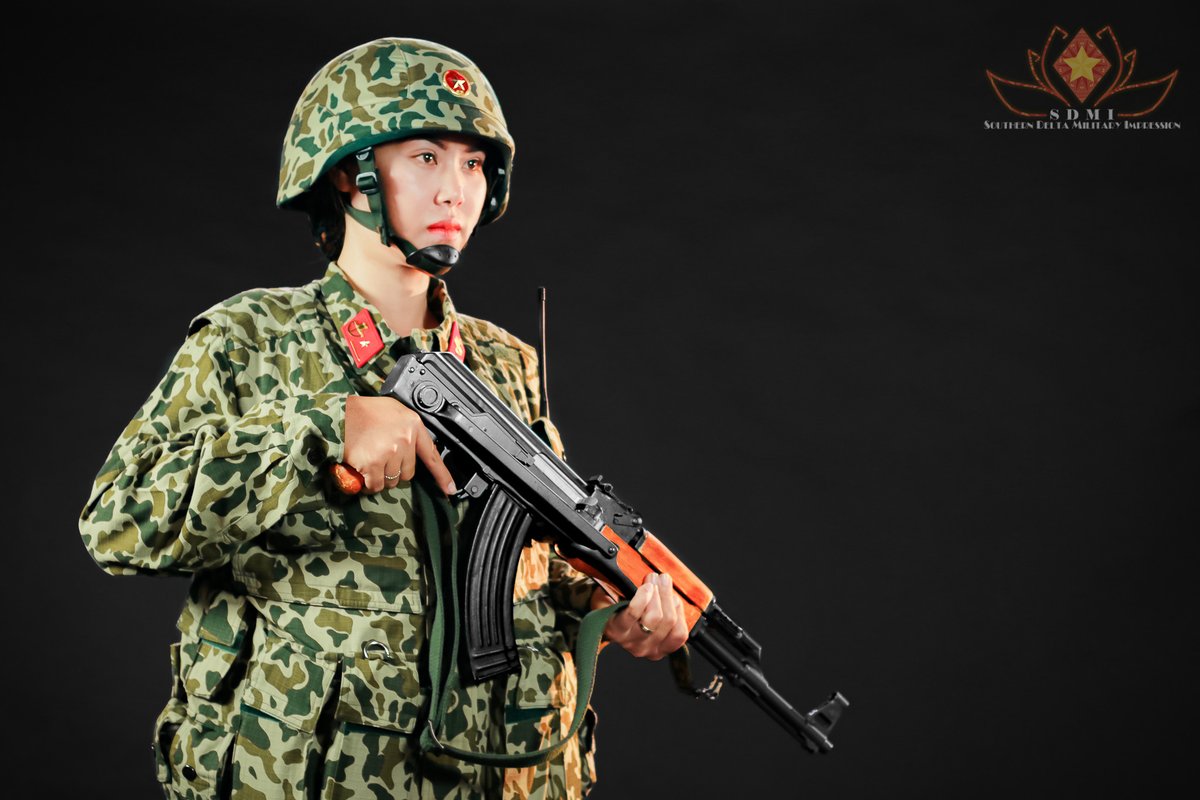 SDMImpression's tweet photo. Nữ chiến đấu viên đặc công biệt động giai đoạn 2016 – 2020.
Reenactor: My Candice.
Female soldier of Commando unit circa 2016 - 2020. https://t.co/o6T0jM66Aa