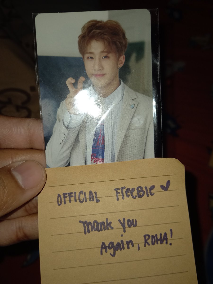 robinchrisb's tweet photo. @byeolph Safe at secured na nakauwi ang signed Astro Spring Up album at... may pa freebies! Maraming salamat po!!! Nanginginig pa ako. Lol #LegitSeller #byeolproofs ⭐⭐⭐⭐⭐ https://t.co/uDMOIZCQUH