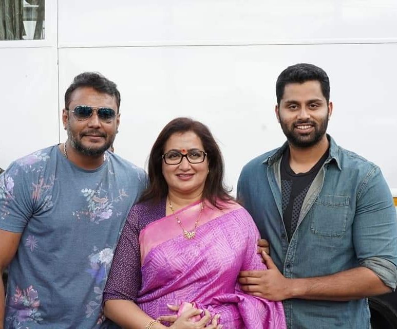 ಮದರ್ ಇಂಡಿಯಾ ಸುಮಲತಾ ಅಮ್ಮಾವರಿಗೆ ಹುಟ್ಟುಹಬ್ಬದ ಹಾರ್ದಿಕ ಶುಭಾಶಯಗಳು 🎂. ನಿಮ್ಮ ಎಲ್ಲಾ ಇಷ್ಟಾರ್ಥಗಳು ಈಡೇರಲಿ. ನಿಮಗೆ ಇನ್ನು ಹೆಚ್ಚಿನ ಆಯಸ್ಸು ಆರೋಗ್ಯ ಐಶ್ವರ್ಯ ಕೊಟ್ಟು ಕಾಪಾಡಲಿ <a href="/sumalathaA/">Sumalatha Ambareesh 🇮🇳 ಸುಮಲತಾ ಅಂಬರೀಶ್</a>