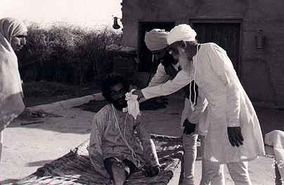 thakurdalipsing's tweet photo. The Namdharis were not only recipients of Sri Satguru Jagjit Singh Ji's grace, but they also safeguarded it and became a model for all humanity. Satguru ji achieved things that no one else had considered, such as Hindu-Sikh unity, ancient music, old age homes, cow protection. https://t.co/5Mq15QcSSa