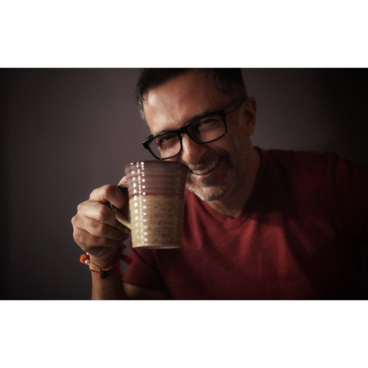 सेल्फी काफी ;)