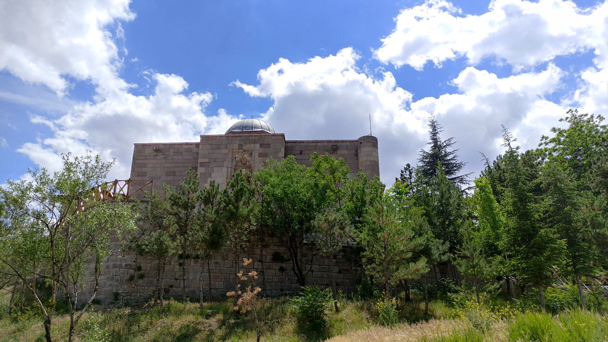 cankiri_iktm's tweet photo. Anadolu Selçuklu Hükümdarı 1. Alaeddin Keykubat zamanında yaptırılan Taş Mescit.
#tasmescit #cankiri #cankiritravel  #kulturalısverisi #culturalexchange #cankirikulturturizm https://t.co/kyKNGSFwwQ