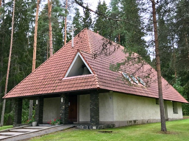KristaRintala's tweet photo. Piiri vastaa just siihen mitä Seinäjoki tarvitsee: kiinnostavia rakennuksia, säilytettyä historiaa, tarinoita ja luovia yrittäjiä. Psykiatrinen sairaala siirtyy uusiin tiloihin marraskussa, sen jälkeen alkaa maltillinen uudisrakentaminen. #piiri #törnävä https://t.co/Xbwm41afkQ https://t.co/PIKqBKFAwY