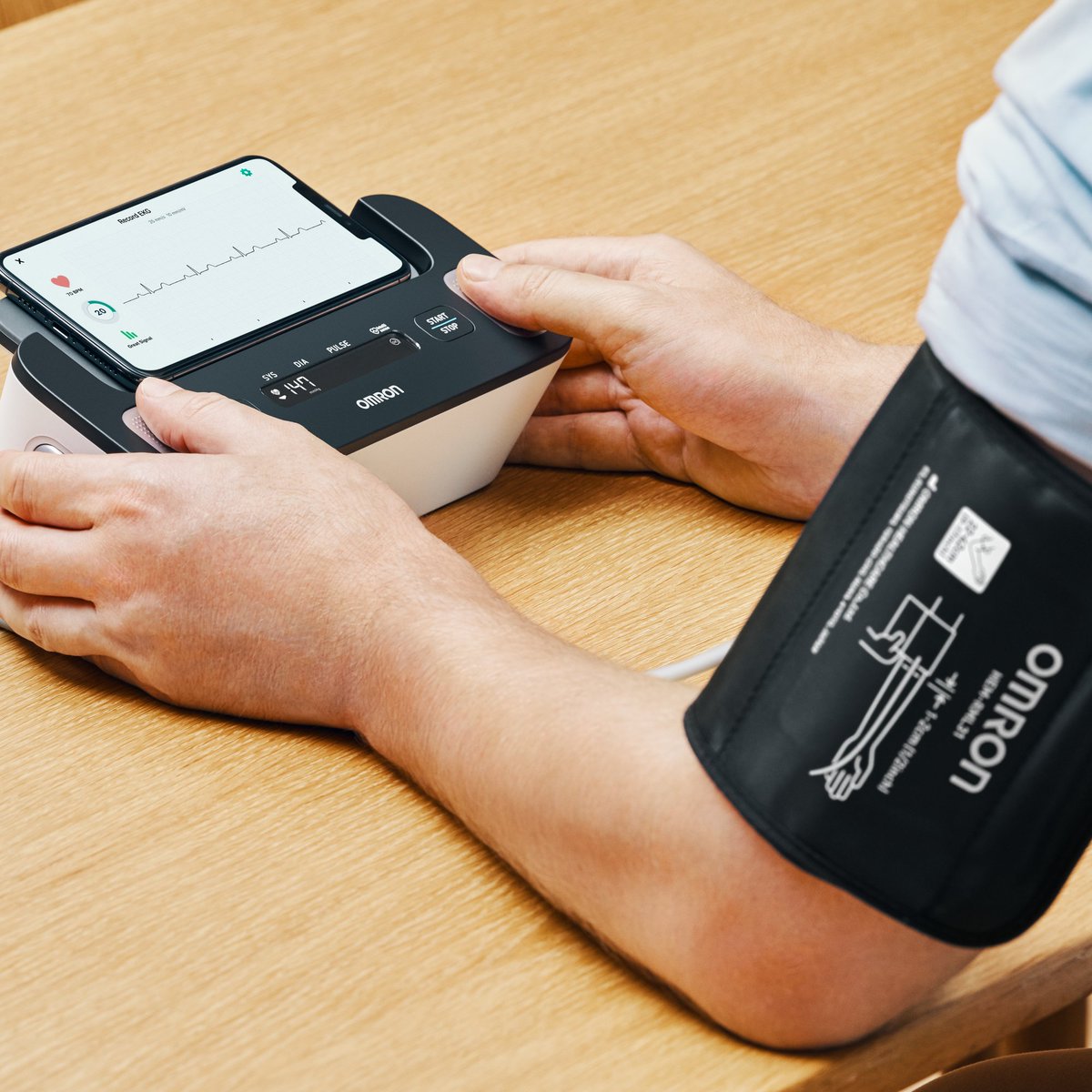 OMRON Healthcare EU on X: OMRON Complete, blood pressure monitor with  single lead ECG. Find out more:  #Afib #ECG  #OMRONHealthcare  / X