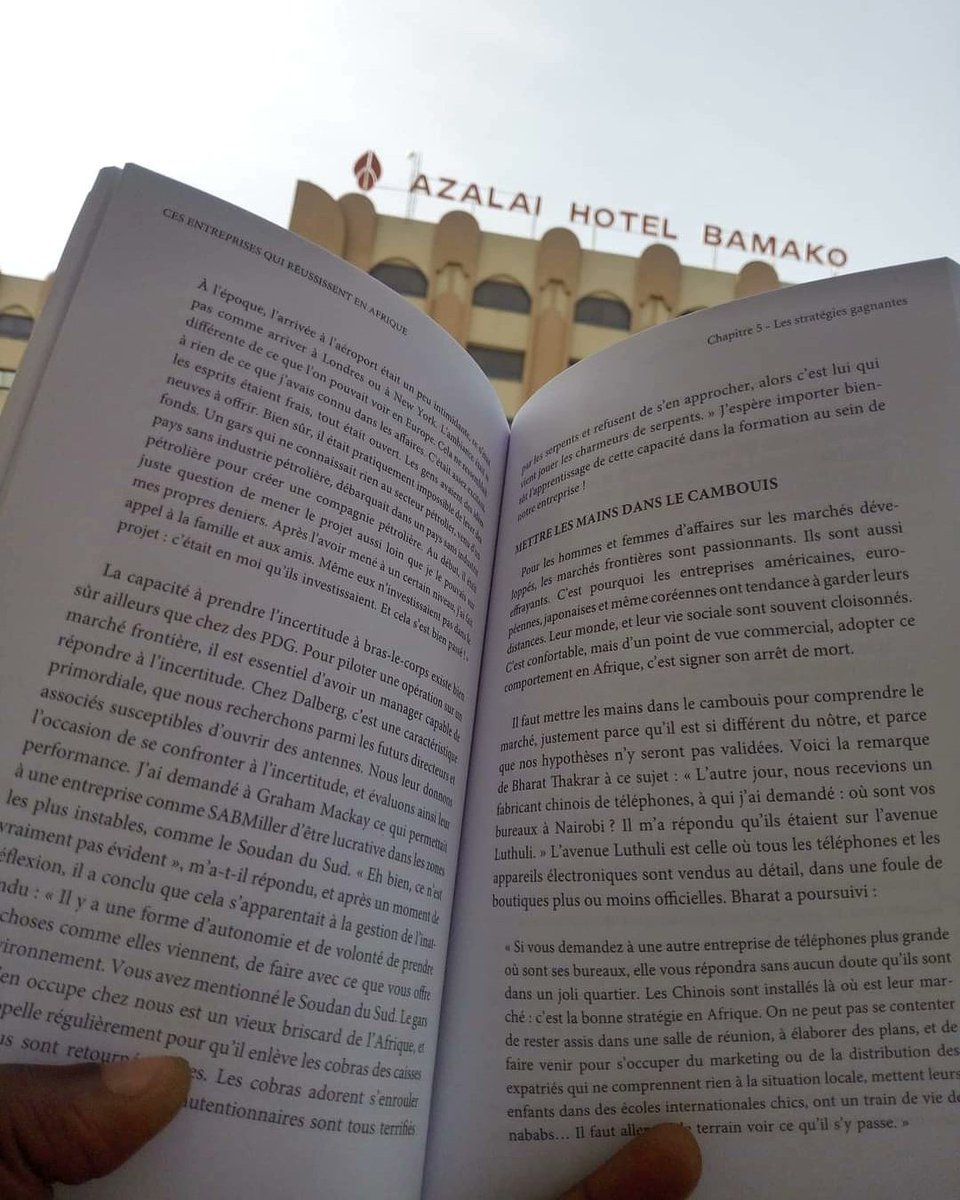 06BOUBA's tweet photo. Suite et fin de mon
#Vendredi_Lecture :
Le groupe Azalaï fait parti de ces entreprises qui réussissent en Afrique. Comment ? C'est l'objectif de ce beau livre. Lisez le et vous allez comprendre.
#LecteurNH
#AmbassadeurNH
#Partage_Lecture https://t.co/0pweWnxZEq