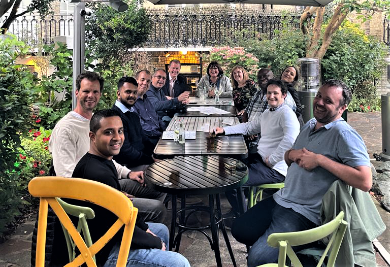 flydocs's tweet image. #Lifeatflydocs
The flydocs leadership team got together last week with some of our UK-based employees after their annual strategy meeting.

Thanks to all those who attended, and we hope as things return to normal we can enjoy these occasions more frequently!

#FBF  #flydocsfamily