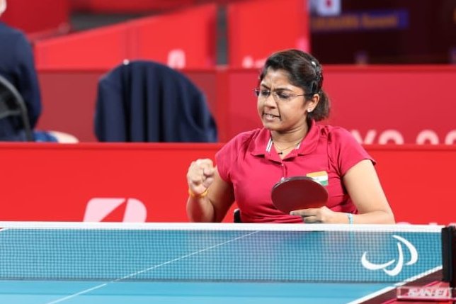 So, there is no bronze medal playoff in table tennis. 
Bhavina Hasmukhbhai Patel is assured of a medal and  will become the first Indian to win a Paralympics Table Tennis medal. 👌🏽

#tokyo2020 #Paralympics 
#cheers4india #Olympics2020 
#OlympicGames #BhavinaPatel 
#Tennis