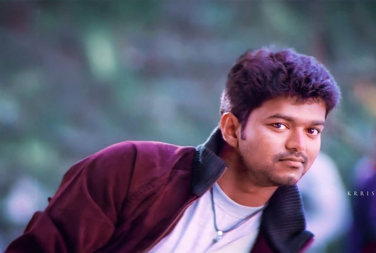 SEBIMONVIJAYY's tweet photo. Good Evening Thalapathins😍❤

#Beast #Master @actorvijay https://t.co/xfSWaJMYl8