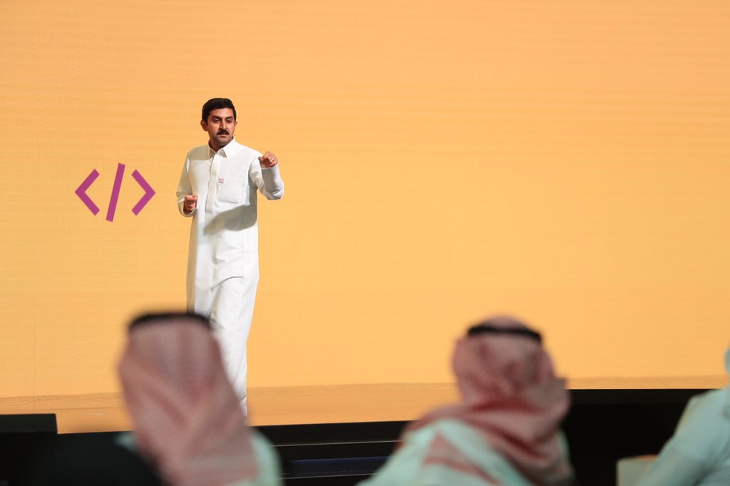 زملائي في <a href="/SAFCSP/">الاتحاد السعودي للأمن السيبراني والبرمجة والدرونز</a> يخلون عملي بالحديث عن انجازاتهم سهل جدًا ، فخور بعملي بينكم 🇸🇦💜