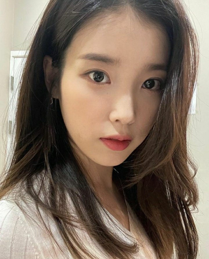 shewhoscrivens's tweet photo. ...and then she breathes!!! 😂😍🌸✨💖

#IU #아이유
@_IUofficial https://t.co/n4KgCsIwzc