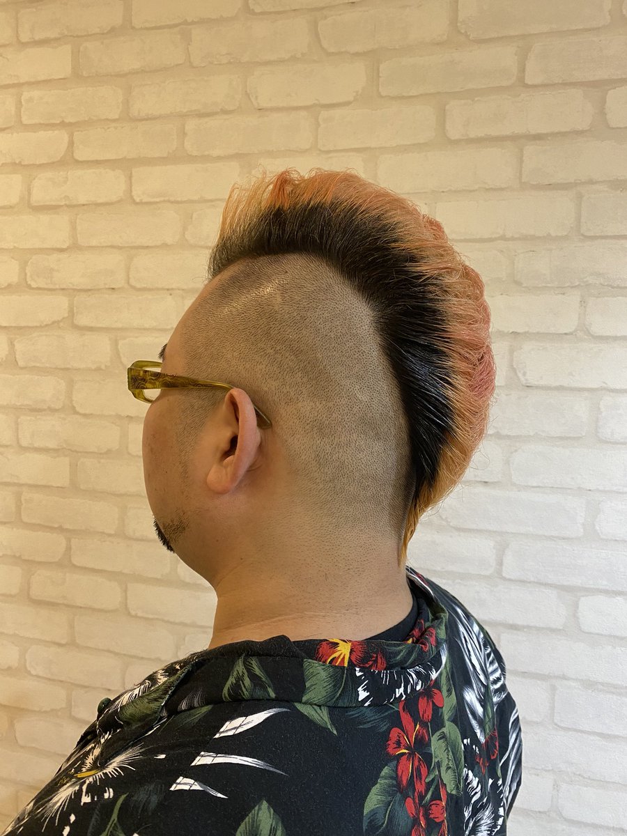 New大作 8 28メガ同人祭29歌姫 1日の間幸せに過ごすなら髪を切るべき ってのはやっぱ至言だな そんな僕が毎度お世話になってる仙台一番町のヘアサロン Bambi を是非どうぞ 派手な髪型をセットしたい欲が溢れてる店長が魅力のお店です T Co